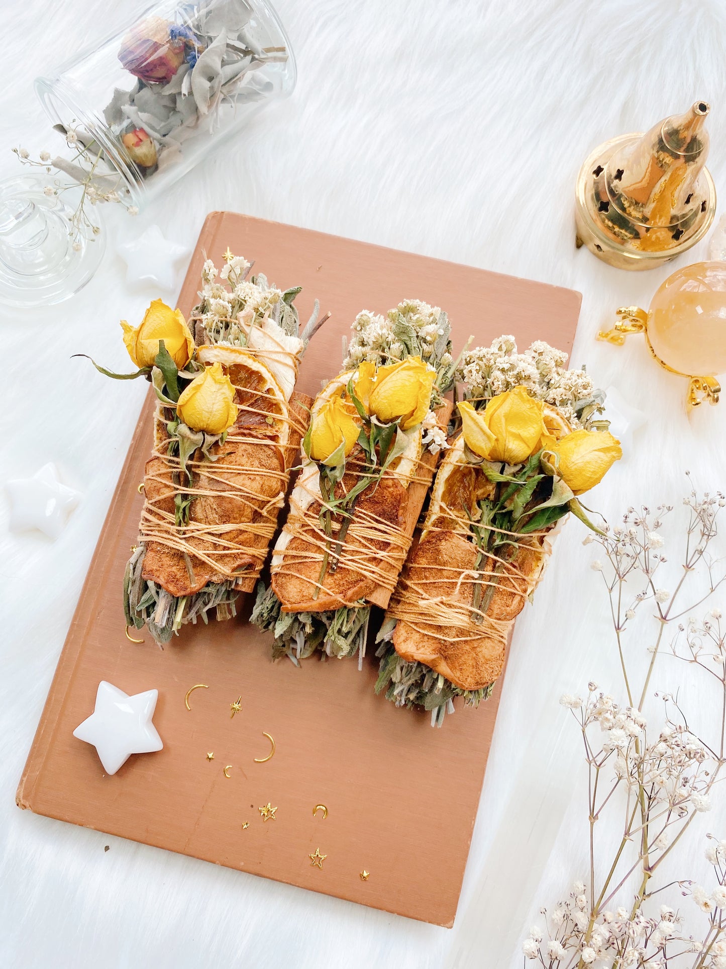 Spiced Autumnal Forage Bundles